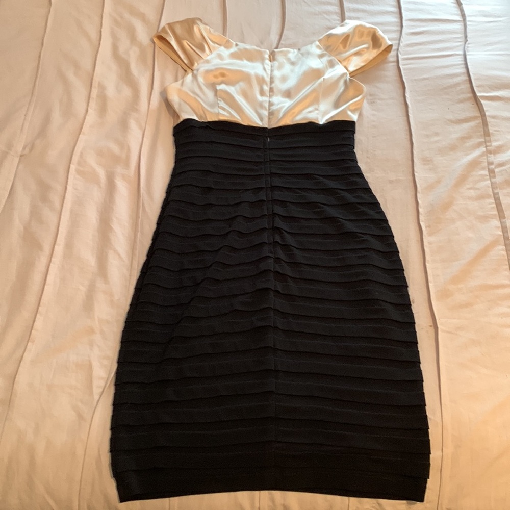 London Times dress - Picture 2 of 6
